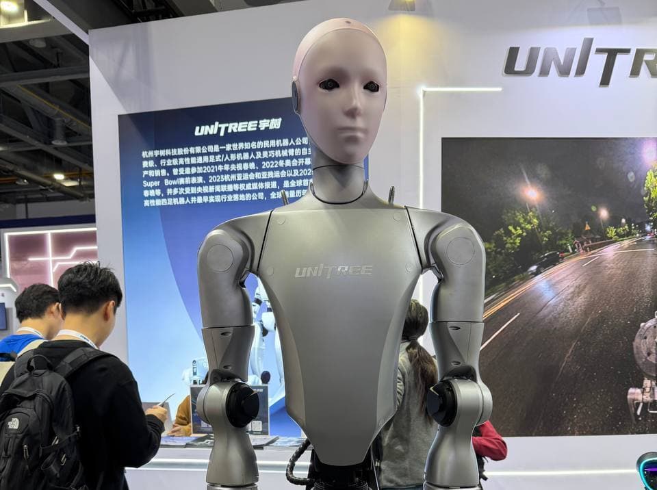 Unitree H2: новое поколение гуманоидов на IROS 2025